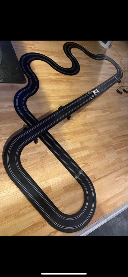 Fjernstyret bil, Scalextric