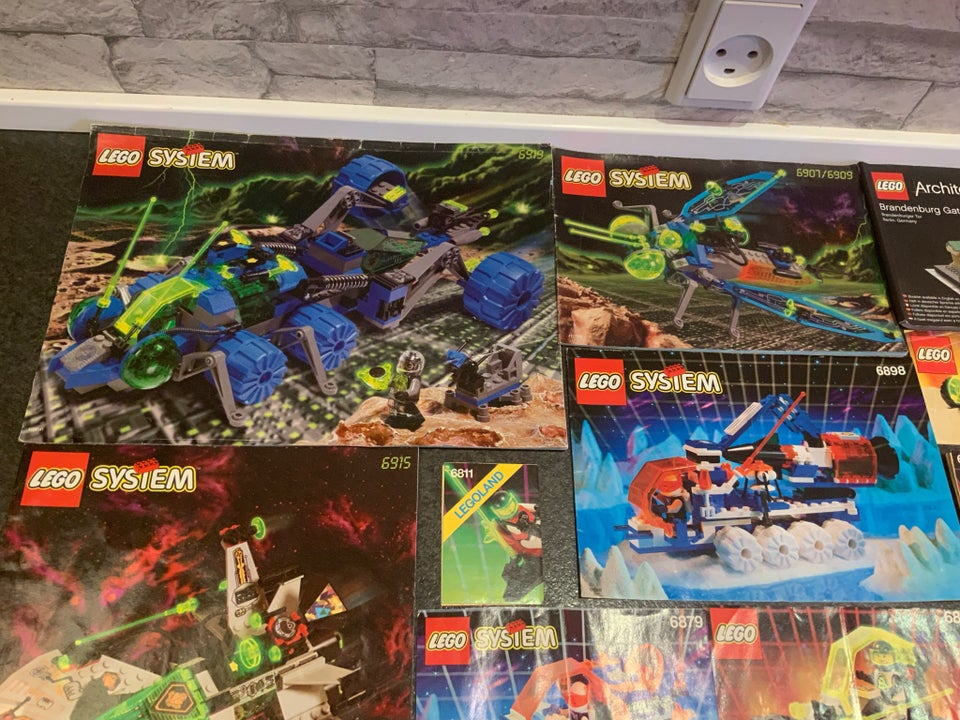 Lego Space Diverse