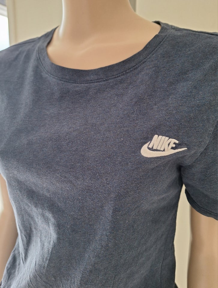 T-shirt, Nike, str. 38