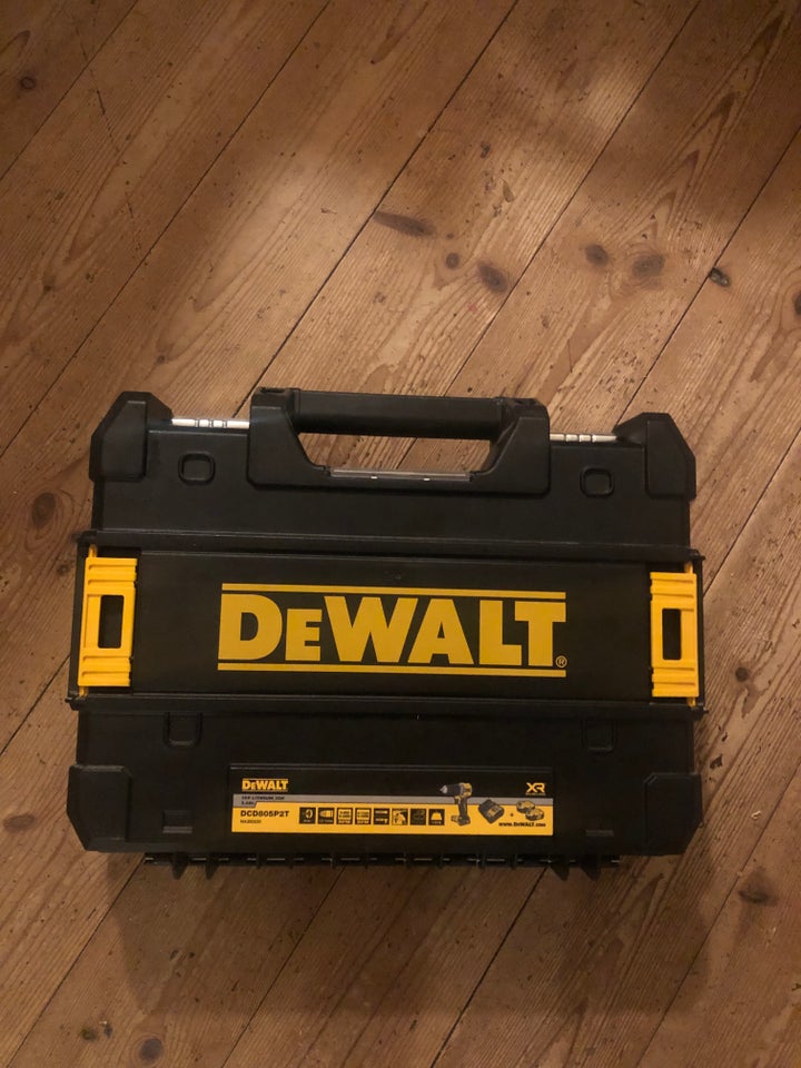 Skruemaskine, Dewalt