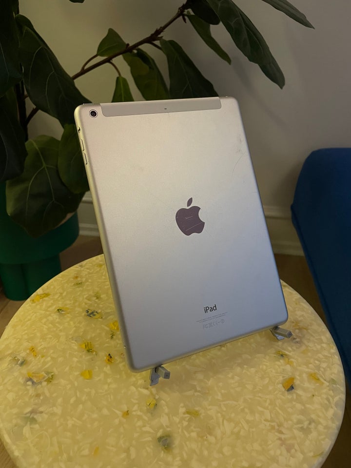 iPad Air, 16 GB, hvid