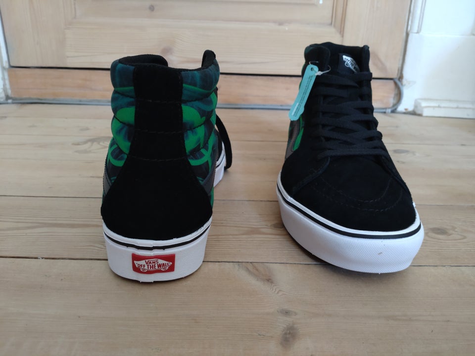 Sneakers Vans str 45