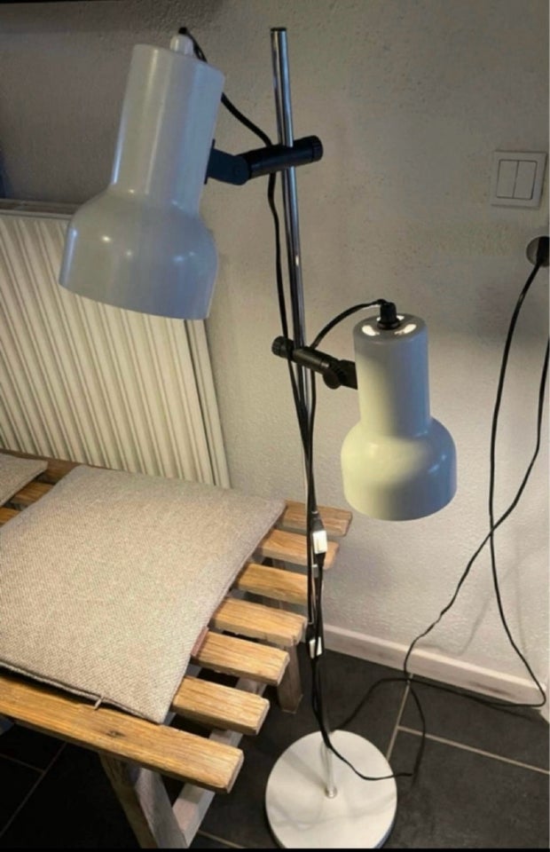 Standerlampe