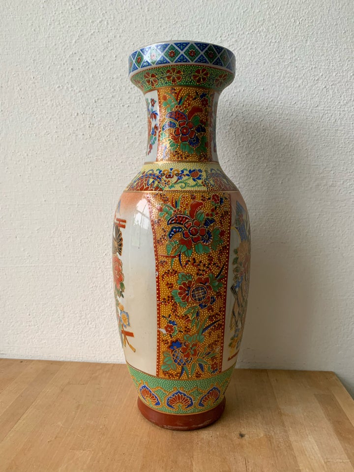 Ældre kinesisk vase, Xx