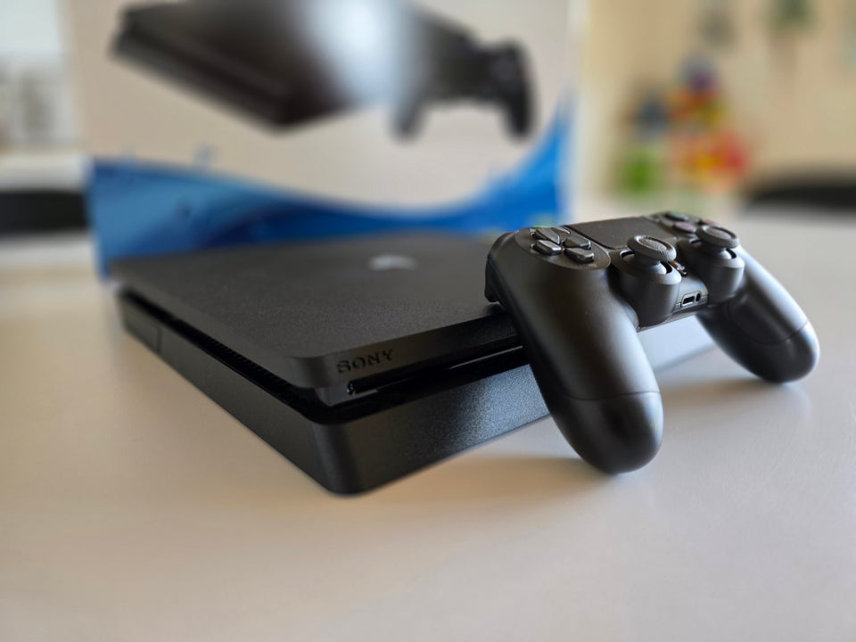 Playstation 4 Slim Perfekt