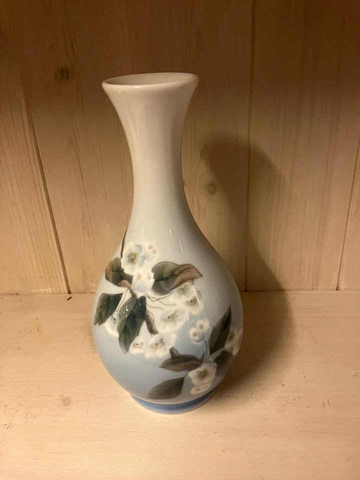 Porcelæn, Vase