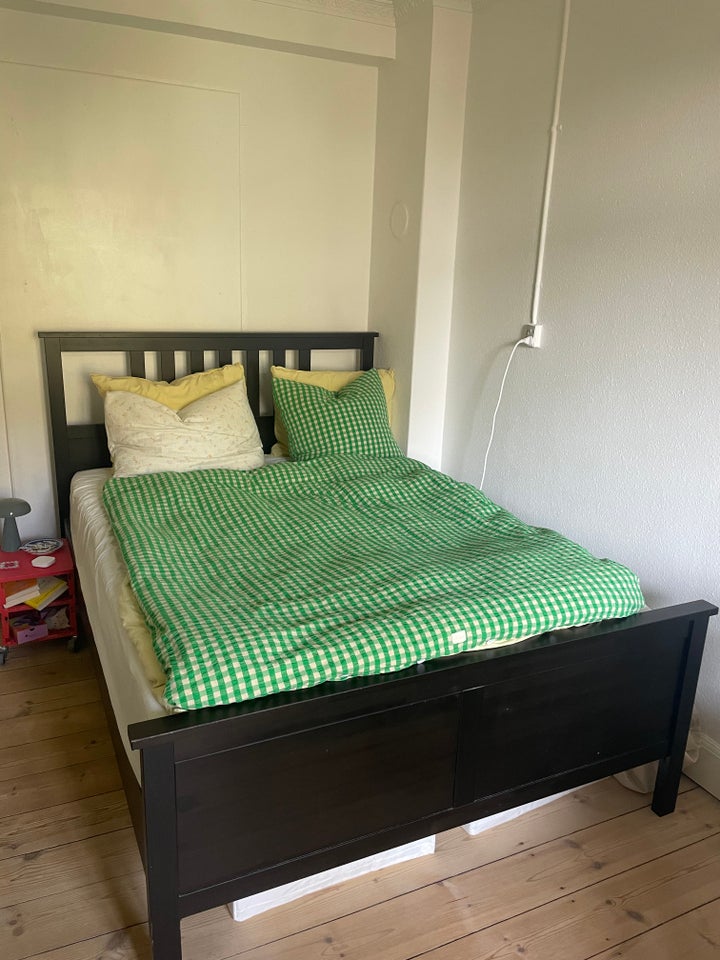 Sengeramme, IKEA Hemnes, b: 140 l: