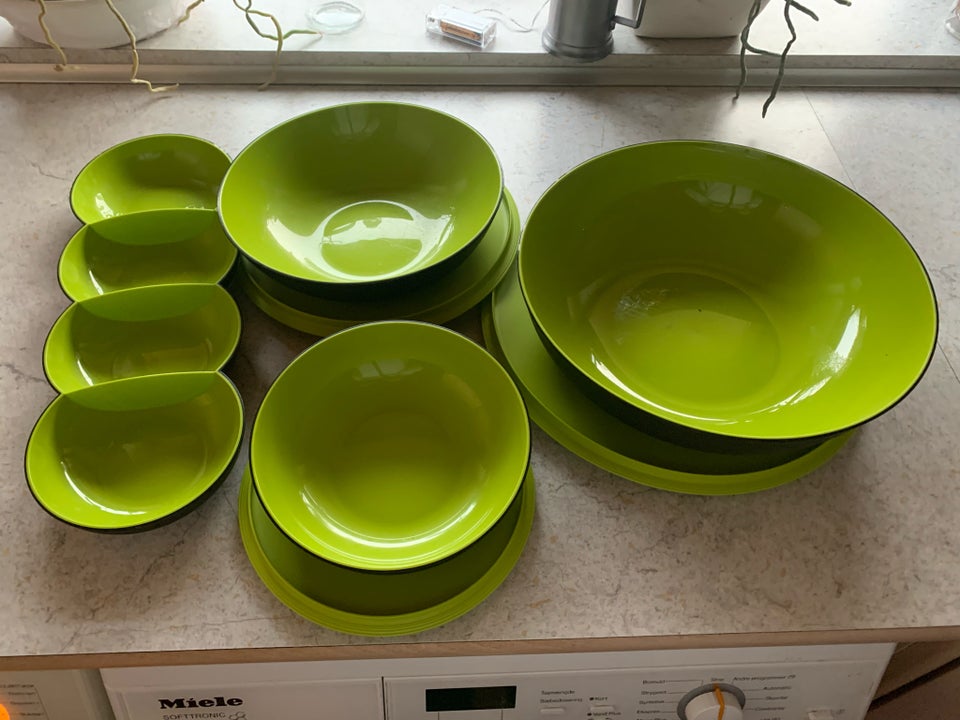 Allegra skåle, Tupperware