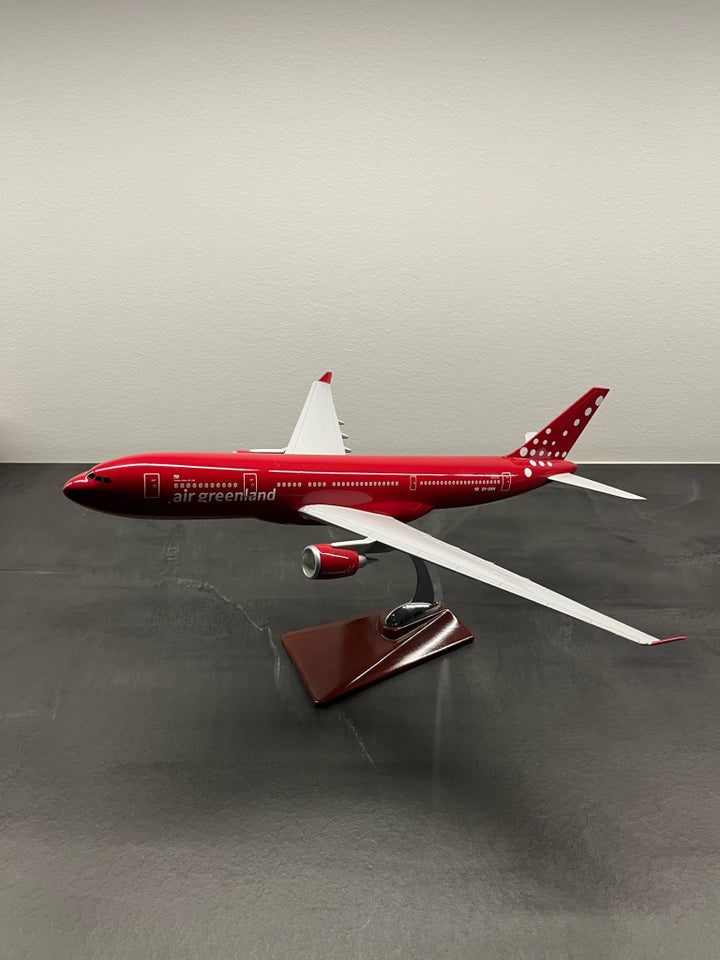 Modelfly, Airgeenland A330