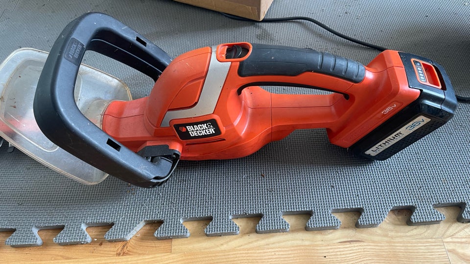 Hækklipper Black and Decker