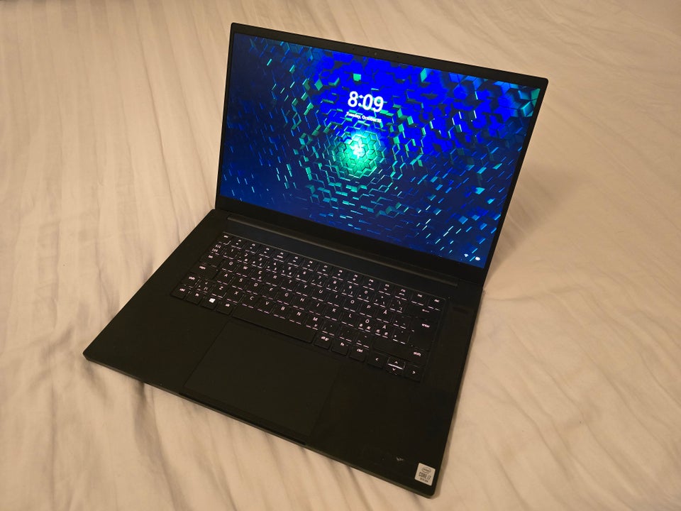 Andet mærke Razer blade 15,