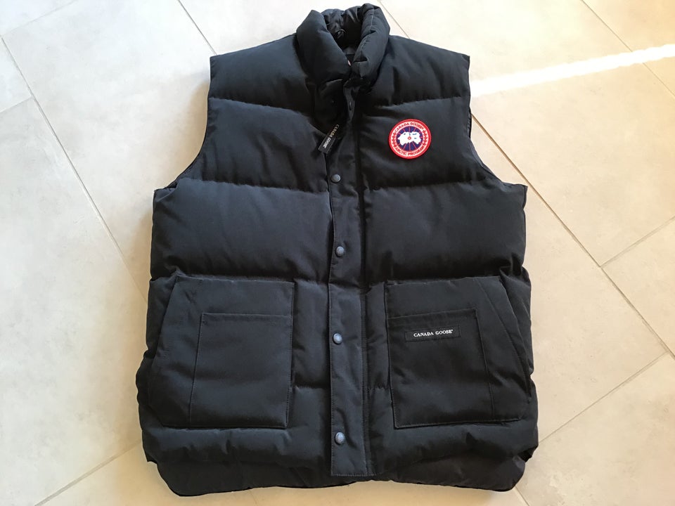 Canada goose vest dba best sale