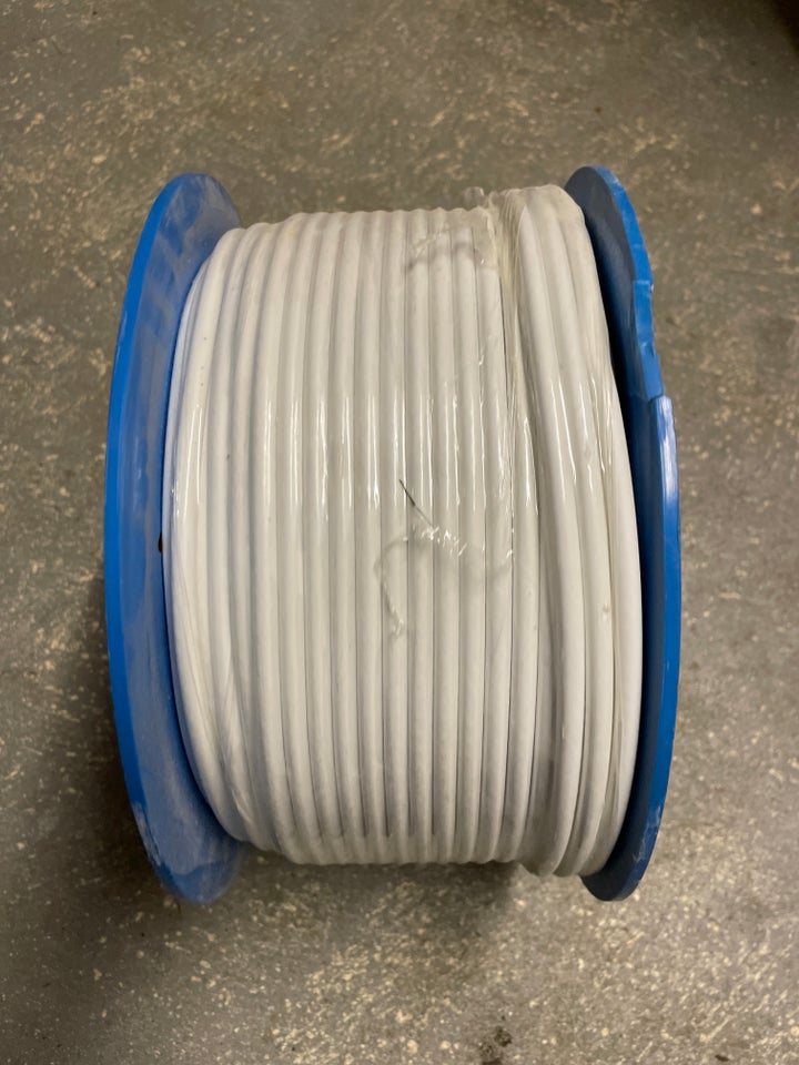 Coaxial, 250 m.