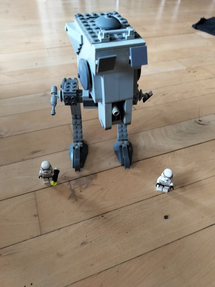 Lego Star Wars, AT-ST