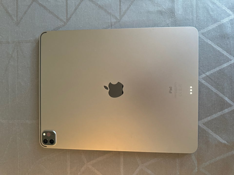 iPad Pro 5 128 GB sort