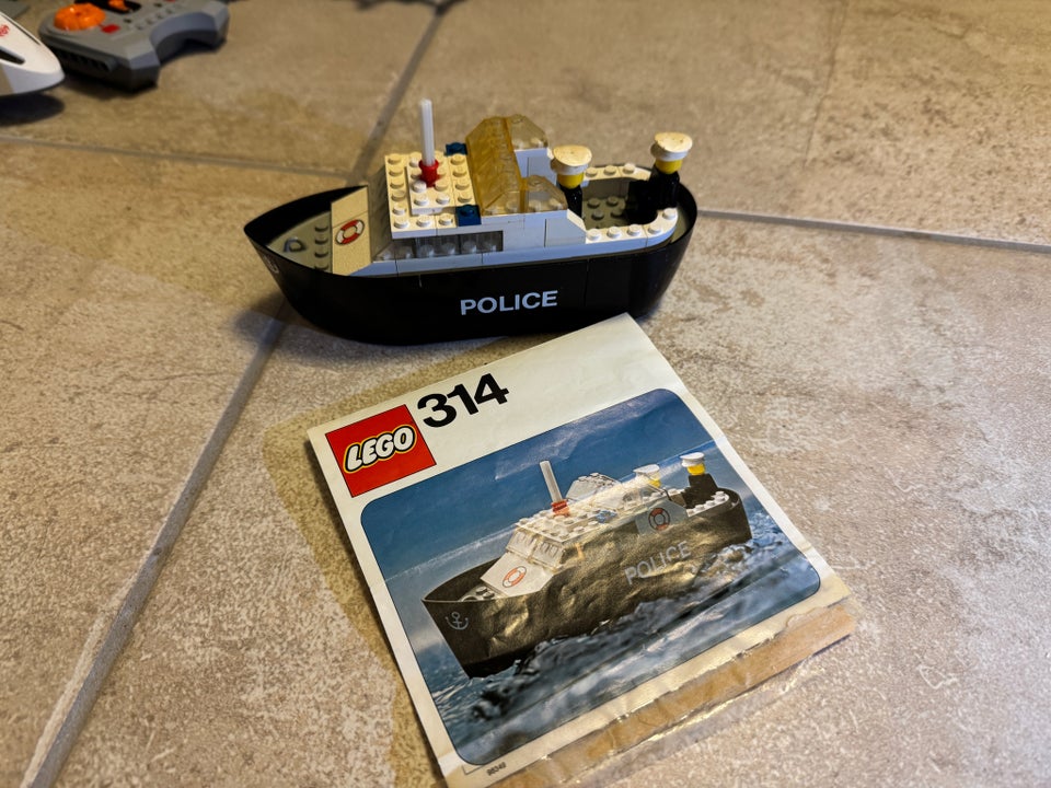 Lego City, 314 Politibåd