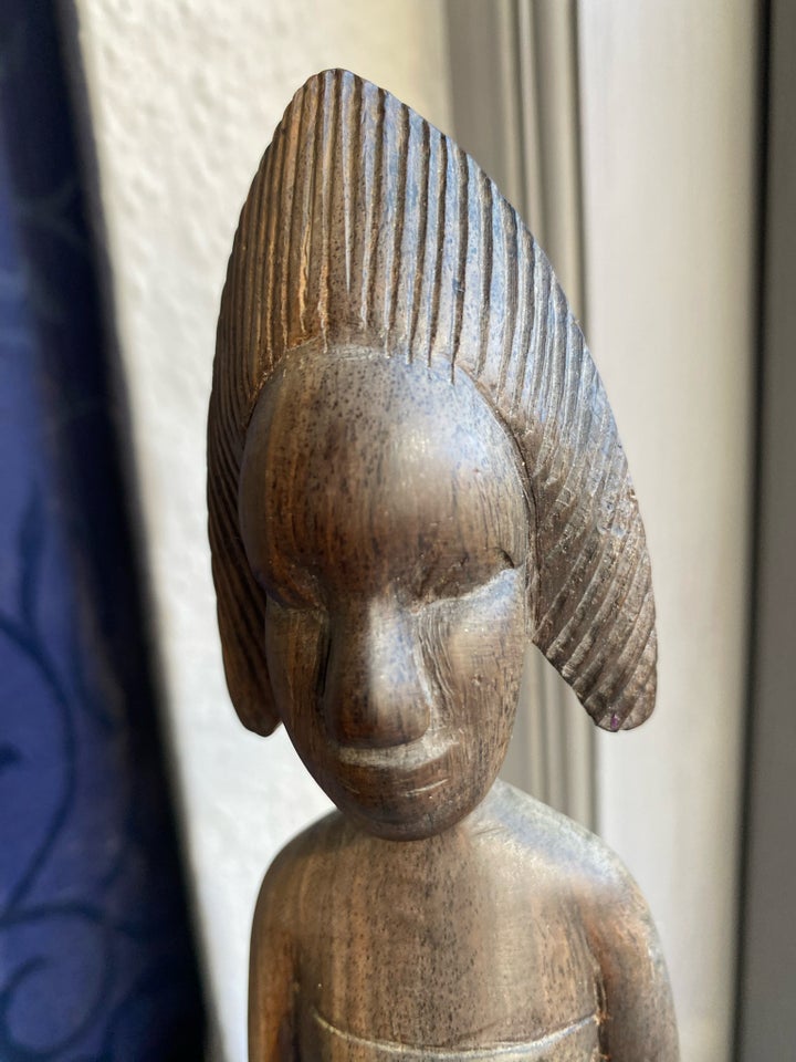 Afrikansk figur, motiv: Kvinde