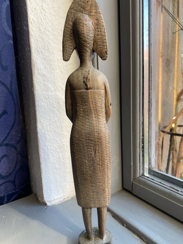 Afrikansk figur, motiv: Kvinde