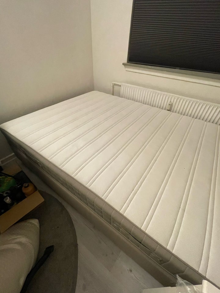 Springmadras Ikea b: 145 l: 212 h: