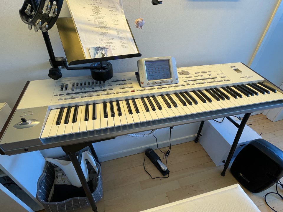 Keyboard, Korg PA2 Pro