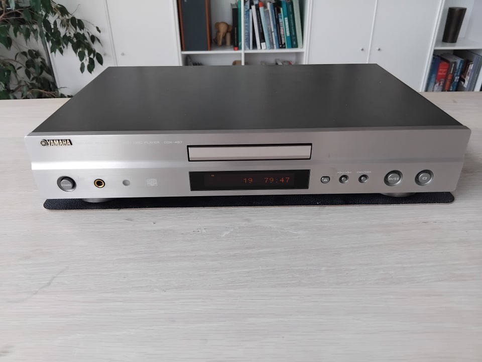 CD afspiller, Yamaha, CDX 497