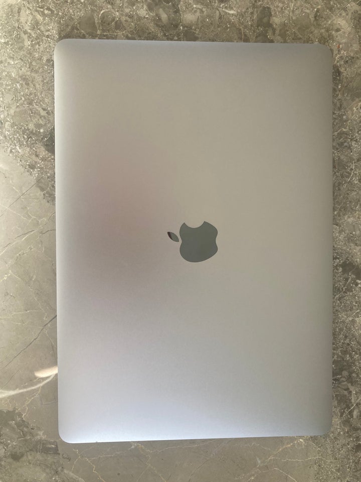 MacBook Air, A2179, 8 GB ram