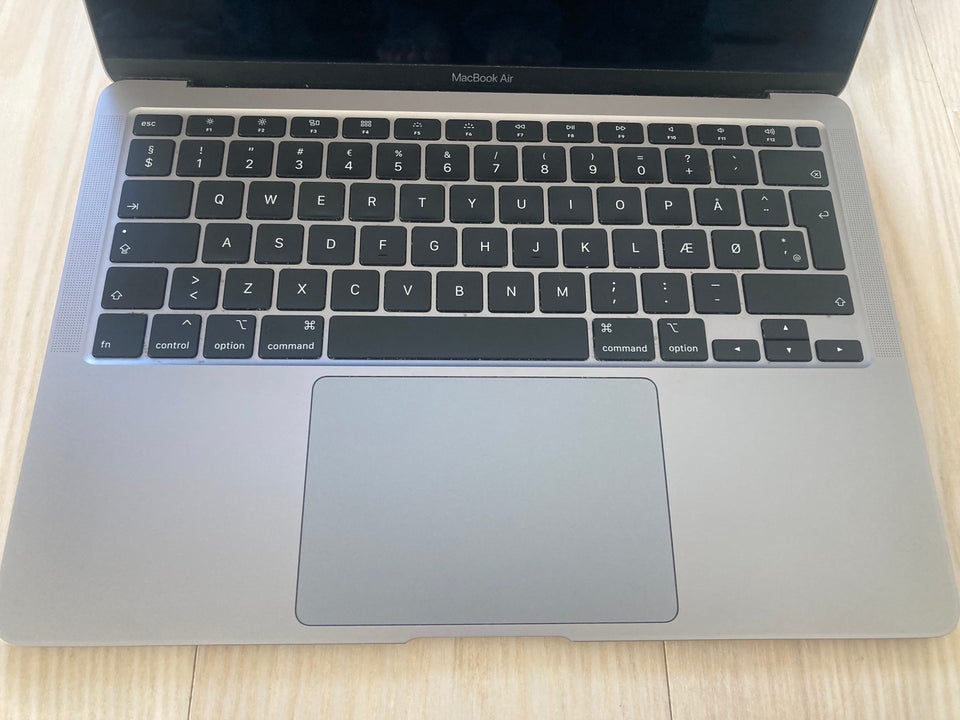 MacBook Air, A2179, 8 GB ram