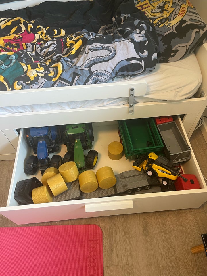 Sengeramme Ikea Brimnes