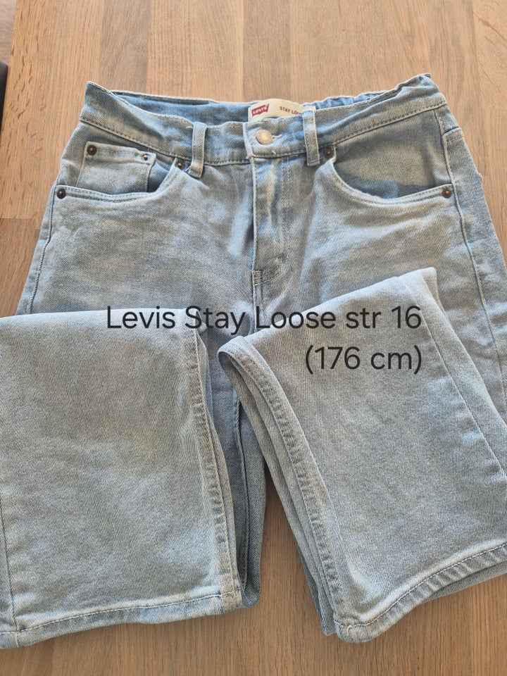 Bukser, Bukser og trøjer, Levis