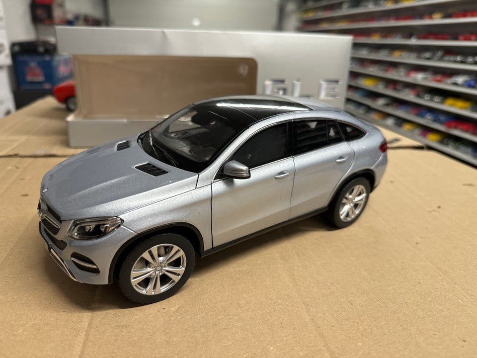 Modelbil, Mercedes GLE Coupe