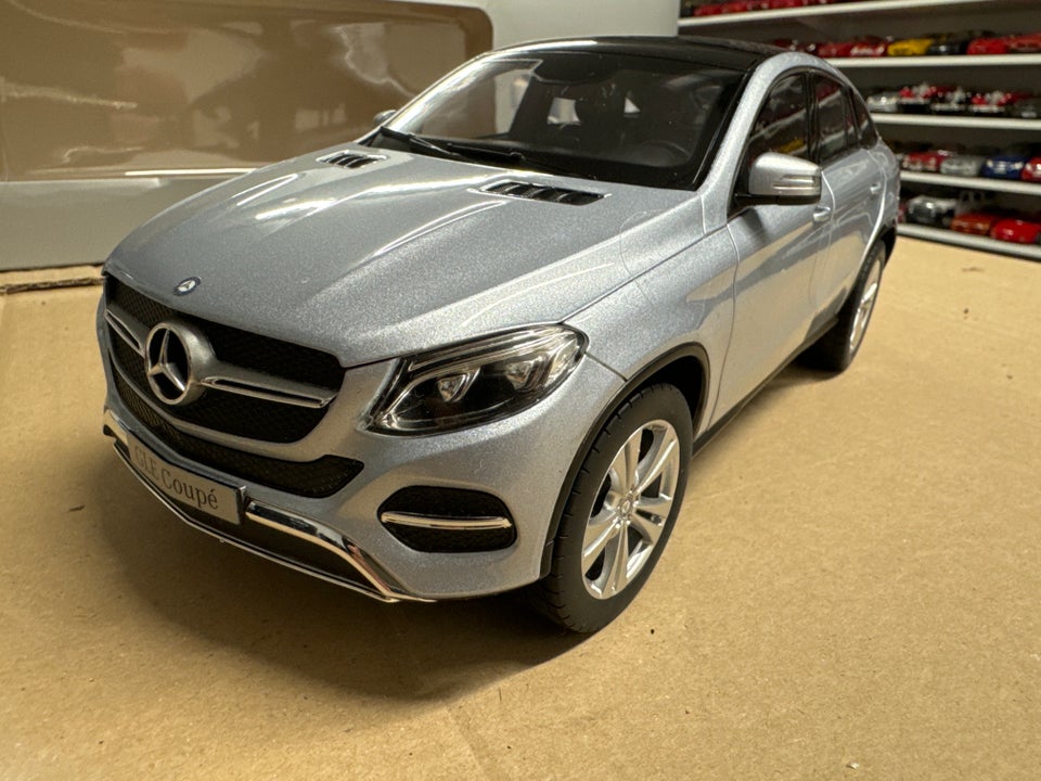 Modelbil, Mercedes GLE Coupe