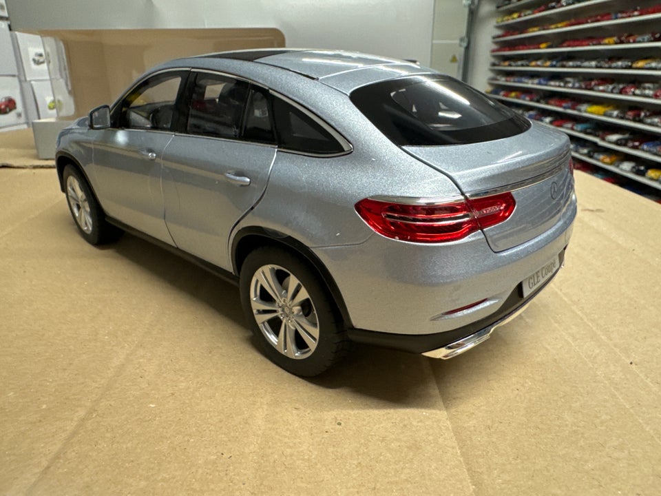 Modelbil, Mercedes GLE Coupe