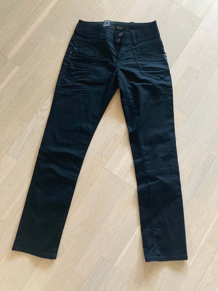 Jeans, Pulz, str. 28