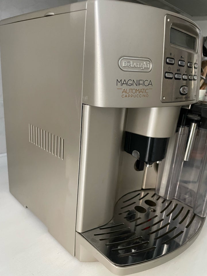Kaffe/Espresso maskine De Longhi