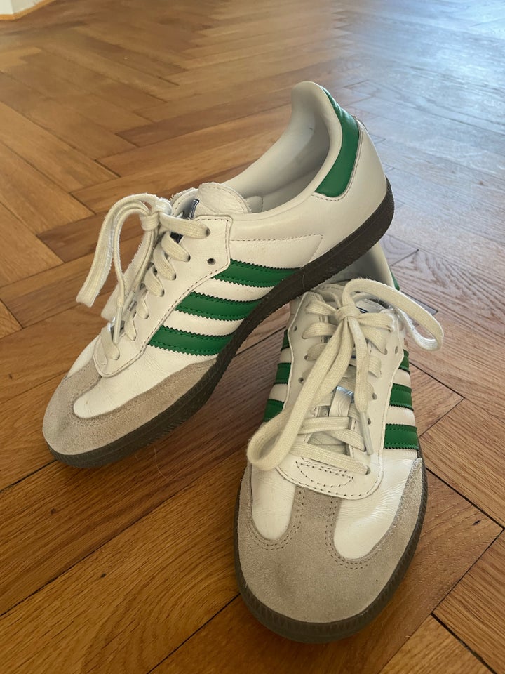 Sneakers, str. 37, Adidas