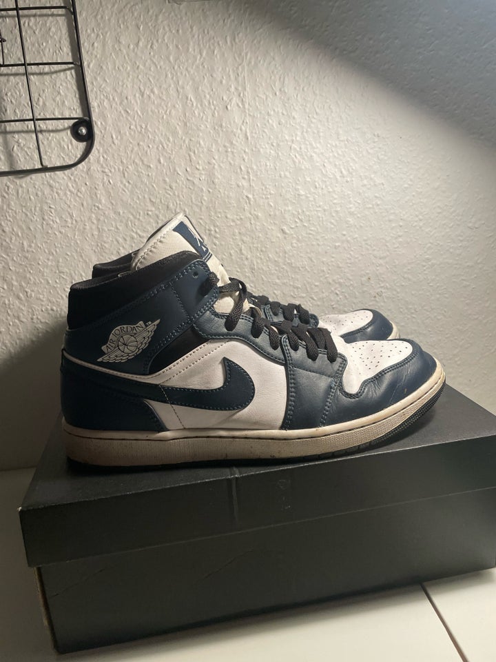 Sneakers, Nike Air Jordan , str. 46