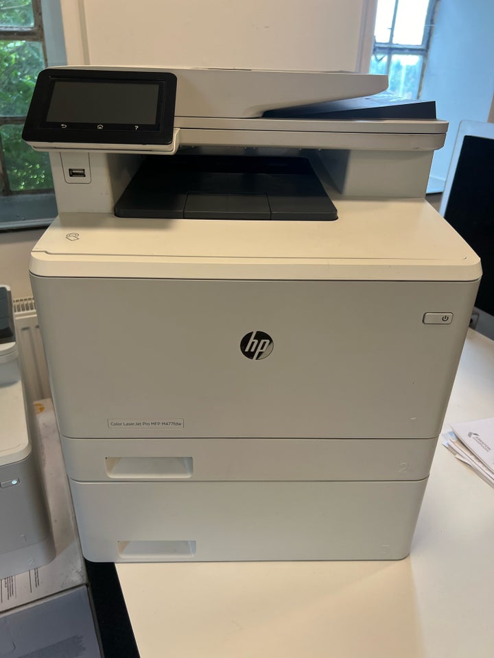 Laserprinter m farve HP