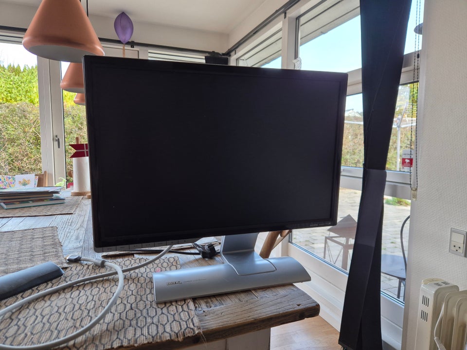 BenQ, fladskærm, V2400W LCD