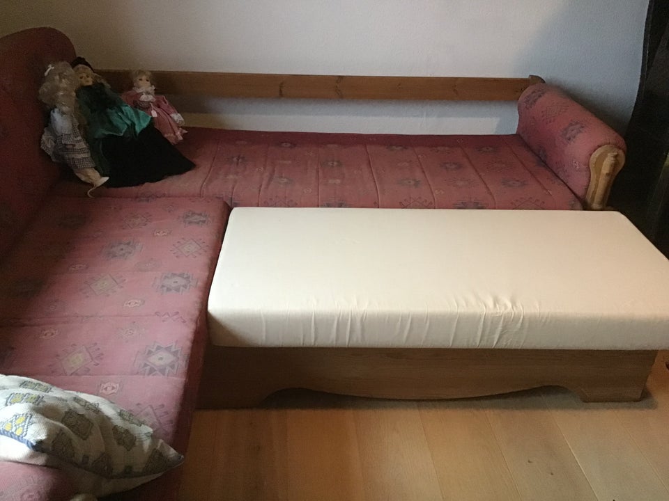 Sovesofa, b: 140 l: 210