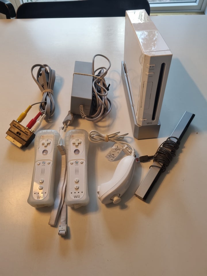 Nintendo Wii, God