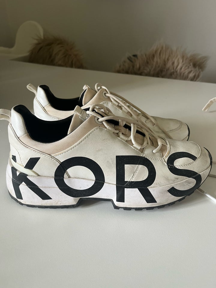 Sneakers str 39 Michael Kors