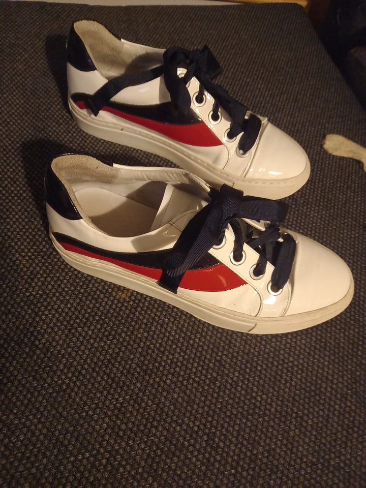 Sneakers, str. 38, Billi Bi