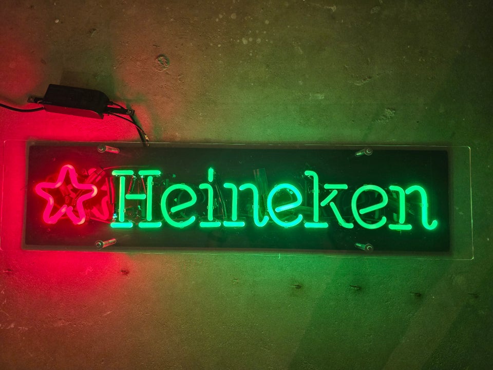 Skilte, Heineken neon lysskilt