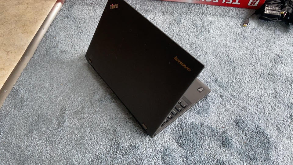 Lenovo T450 8 GB ram 256 GB