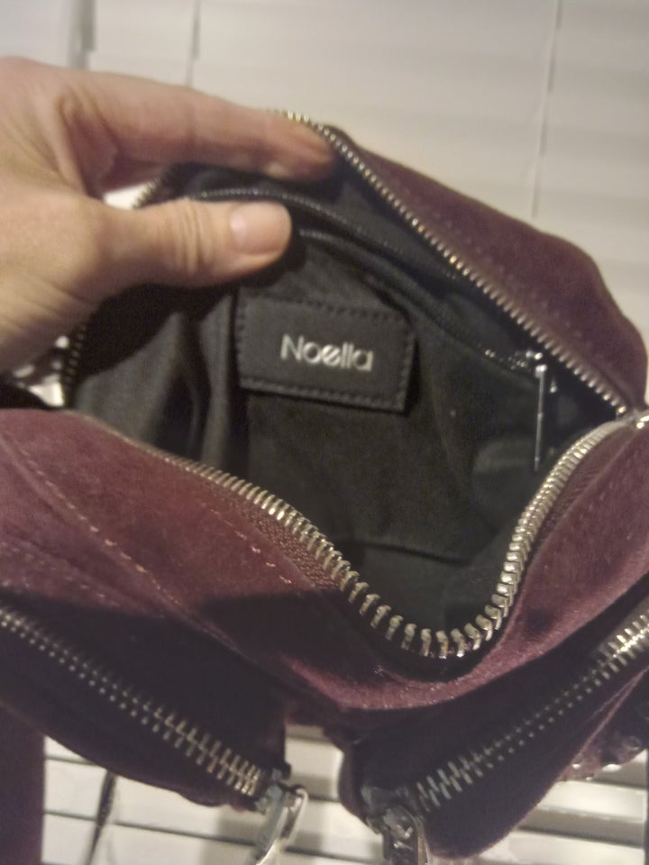 Crossbody, andet mærke, andet