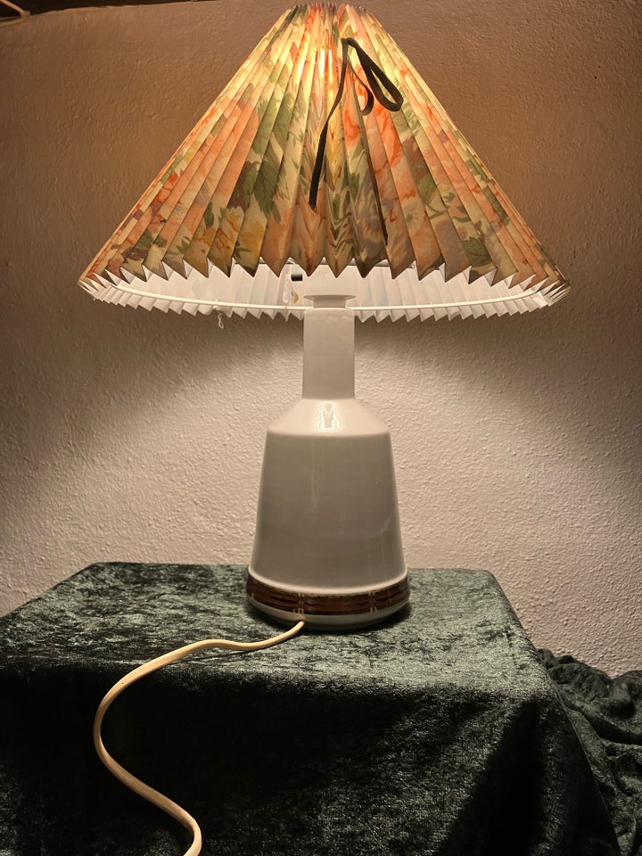 Anden bordlampe, Desire