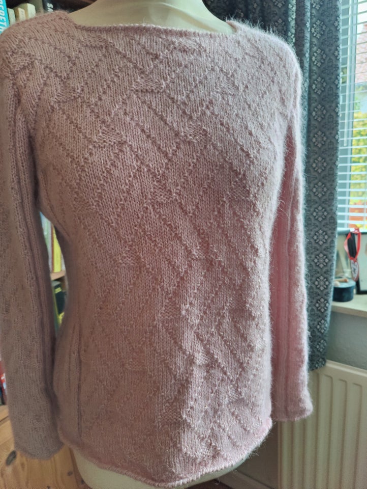 Sweater, Håndstrikket sweater,