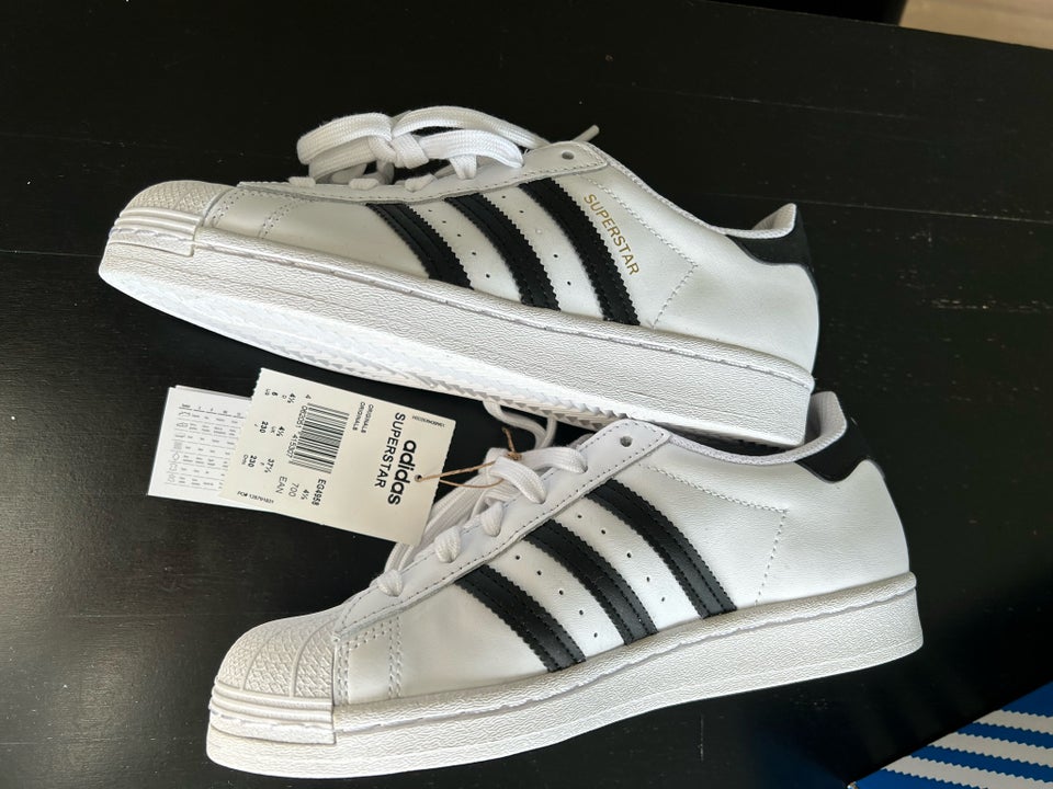 Sneakers, str. 37, Adidas