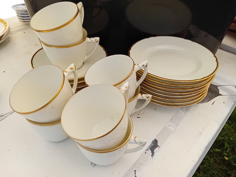 Porcelæn Tallerken og kop Bing og