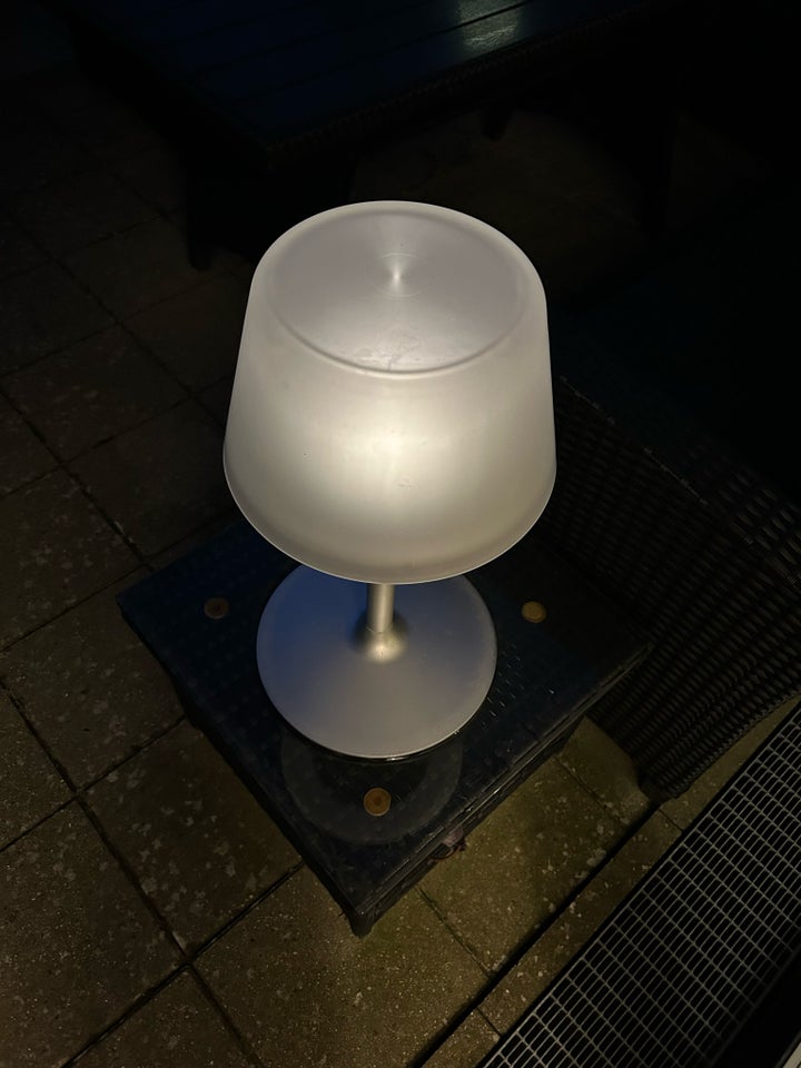 Solcellelampe, Eva solo